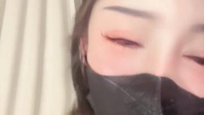 有尤物啊【悠悠】真身体太极品了 大奶美乳又白又嫩 黑丝长腿粉嫩逼逼 跳弹自慰 御姐收费房大秀