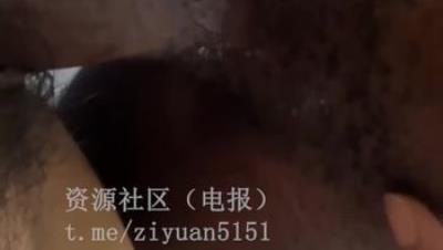 黑人留学生专操中国人妻「Nick」《广州绿帽把媚黑妻子献给黑人》传说级18CM大屌插进老婆淫穴，妻子疼得撕心裂肺