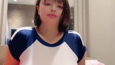 【美少女uu】G奶波霸御姐 纯天然大奶女神 第一人称乳交视角 足交 吃鸡 让人身临其境)