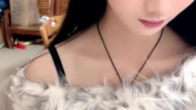 年末贺岁片农村小学妹~【07水嫩宝宝】大姨妈时期跟同村小伙玩车内口爆 2场  1场50岁大叔啪啪内射 (4)