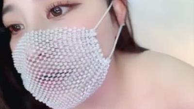 新人H巨乳女神【致命舒芙蕾】下海福利，奶罩都包不住~狂甩大波~电臀~超高颜值极品炮架