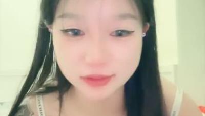 女神下海被干【今天草莓了么】舌吻吃鸡调教道具玩弄啪啪干爽 主动吃鸡骑乘后入样样精通