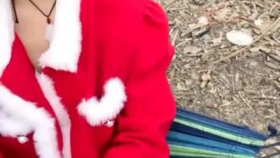 【水嫩宝宝】农村美少女~! 约炮2小哥开房3P~拔套爽操~尿尿