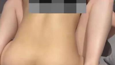 连云港真实绿帽原创「潘宏」《陪女友第一次约单男后续》没想到单男鸡巴更大，平时傲娇女友，被彻底征服，一边带着哭腔一边享受大屌冲刺3V