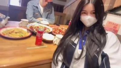 全国空降，超极品大奶大乳晕，外围绿茶婊【小小t】只玩线下，真实约会日记，24岁粉丝甜蜜校园恋爱