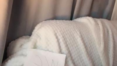 新秀 超一流的身材【觅钥】极品美乳 长腿翘臀 性感内内+粉嫩鲍鱼 每天都要对着她撸3次