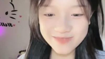 ️G奶学生妹【青柠S 危险纯欲体】美乳蜜臀-蹦迪热舞-道具插穴-流白浆3(8V)