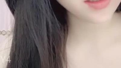 ️极品御姐 爆乳肥臀【南姗】大白美乳全裸大尺度 黄瓜道具自慰 呻吟诱惑喷水4(6V)