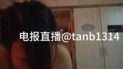 约炮大神【第一视角探花】最新作品流出，按摩会所出来自己单干的精练少妇，全程对话