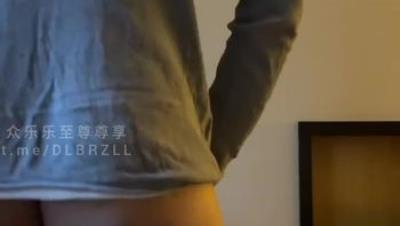 生冷不忌，有逼就操，上至天菜顶美，下至居家少妇「记事本」极品反差眼镜婊骚母狗+肥臀妓女 (2)