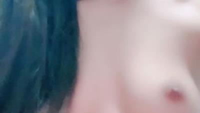 【小星星】漂亮河南小妹妹身材苗条美乳长腿 嫩穴大屁股 全裸在家和男朋友无套啪啪