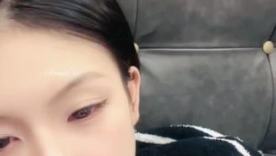 ️神似章若楠高颜值【兜兜】下海找男主捞金1(4V) - 副本