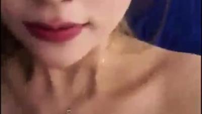 骚逼主播【小驰】一对一视频被出卖，毛茸茸的逼，绿茶脸，掰逼诱惑，好身材大长腿