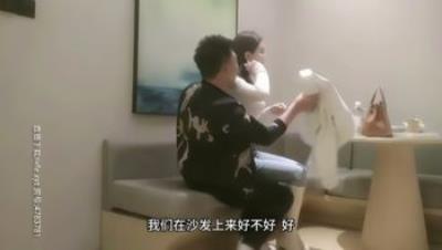 雀儿满天飞经典作之巅峰颜值白衣第2部0406仅一场两人感觉都很爽说带丝袜再返场听译字幕