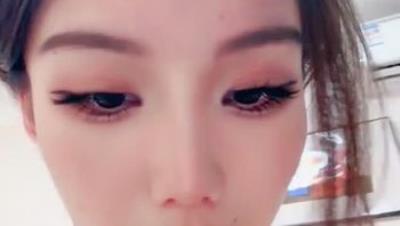 ️两女4P【纯欲三姐妹】链牵引反差淫语不停2(6V)