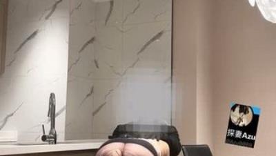 美臀少妇【探妻A祖】健身房新认识的健身搭子，不得不说没生过小孩和经常锻炼的，逼操着是真过瘾