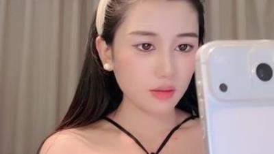 ️绝佳炮架【奶糖啵啵】顶级豪乳 肥翘臀 这身材太顶了3(5V)