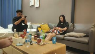 妇女收割机、胖子传媒工作室_啪啪第二场极品大奶人妻继续草