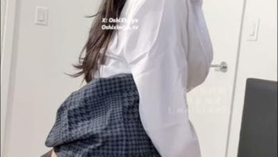 性爱大师95后绿帽情侣美腿女王「汐梦瑶」大屌爆肏超爽姿势JK制服黑丝母狗阿黑颜无套内射